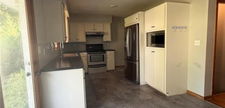 117 Waller Street, Excelsior Springs, MO 64024