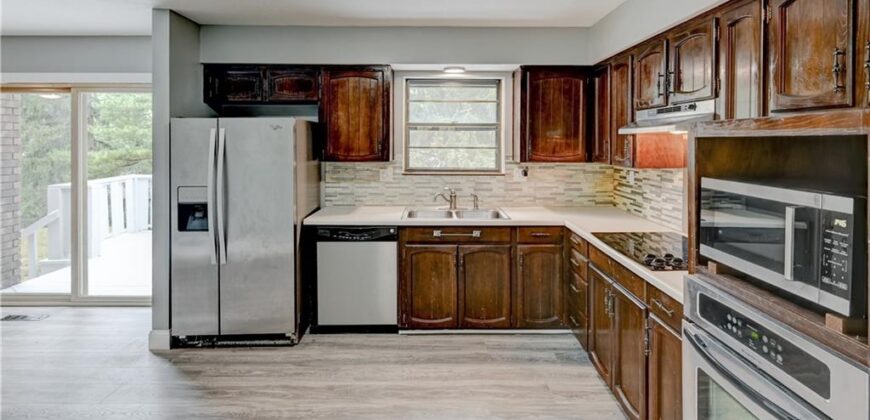 7608 NW 69th Street, Kansas City, MO 64152