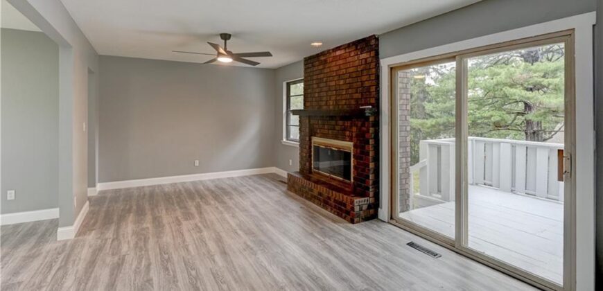 7608 NW 69th Street, Kansas City, MO 64152