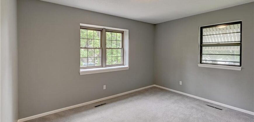 7608 NW 69th Street, Kansas City, MO 64152
