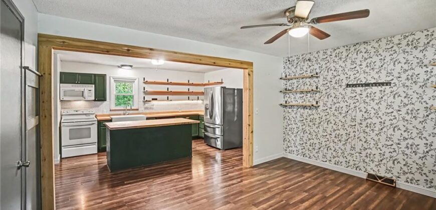 206 Vine Street, Platte City, MO 64079