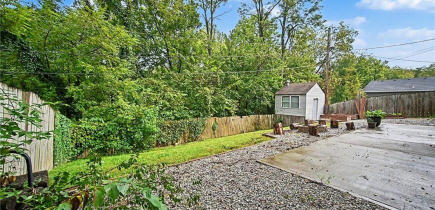 206 Vine Street, Platte City, MO 64079