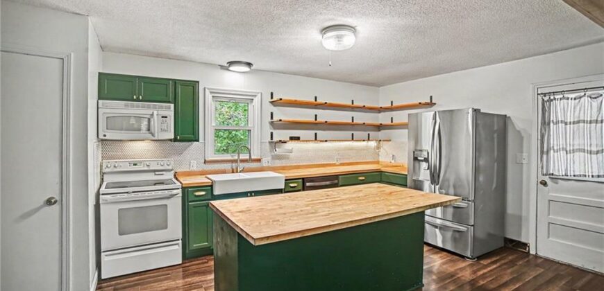 206 Vine Street, Platte City, MO 64079