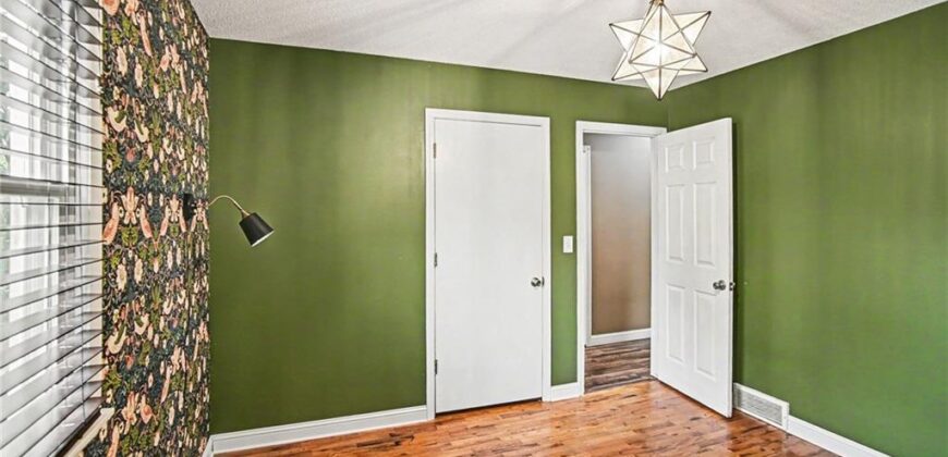 206 Vine Street, Platte City, MO 64079