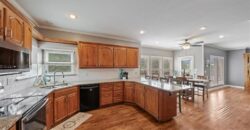 917 Paw Paw Lane, Liberty, MO 64068