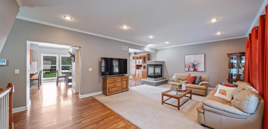 917 Paw Paw Lane, Liberty, MO 64068