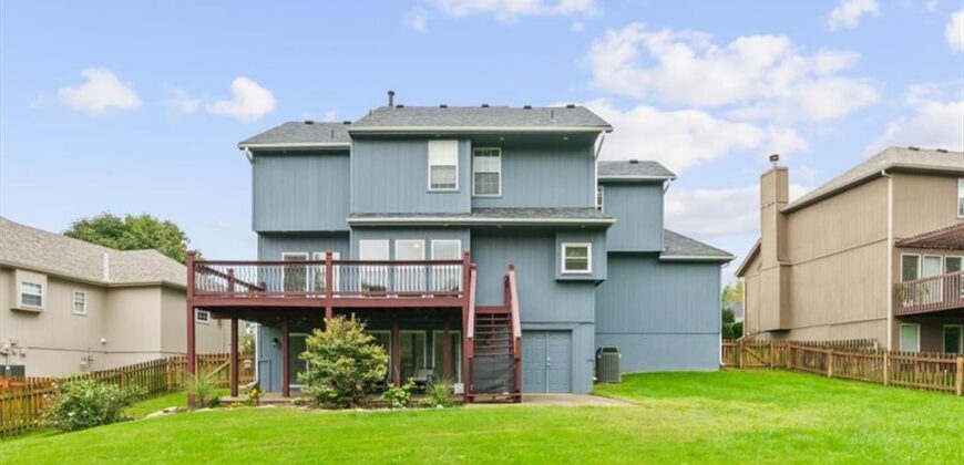 917 Paw Paw Lane, Liberty, MO 64068