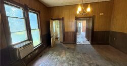 503 Benton Avenue, Excelsior Springs, MO 64024