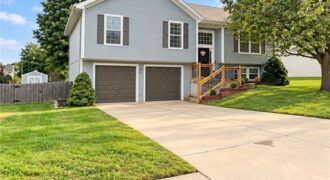 10430 N Tracy Avenue, Kansas City, MO 64155