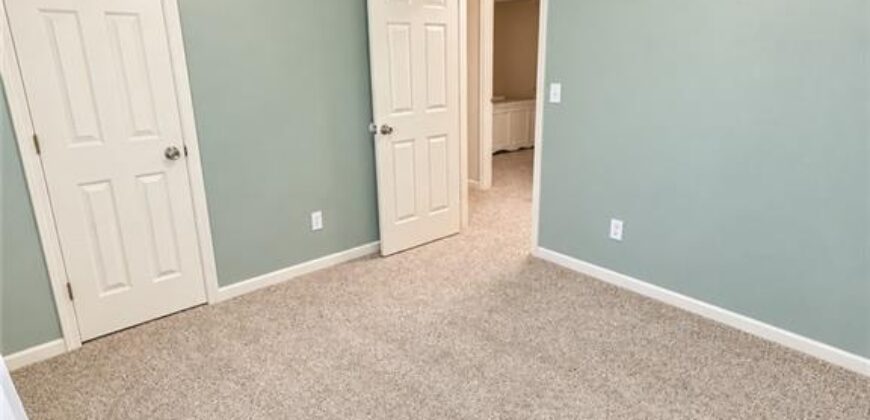 10430 N Tracy Avenue, Kansas City, MO 64155