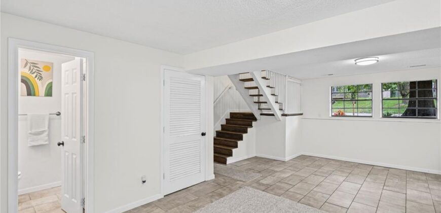 9321 NW 68th Street, Kansas City, MO 64152
