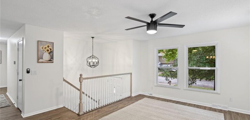 9321 NW 68th Street, Kansas City, MO 64152