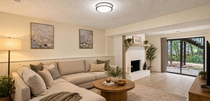 9321 NW 68th Street, Kansas City, MO 64152