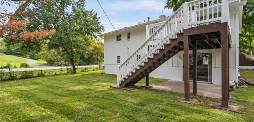 9321 NW 68th Street, Kansas City, MO 64152