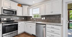 1501 NE 196th Street, Smithville, MO 64089