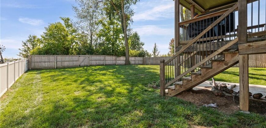 1501 NE 196th Street, Smithville, MO 64089