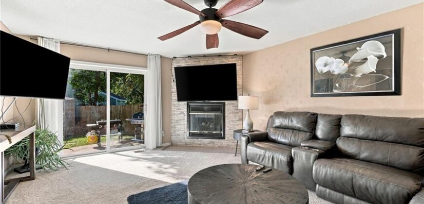 205 NW 101st Place, Kansas City, MO 64155
