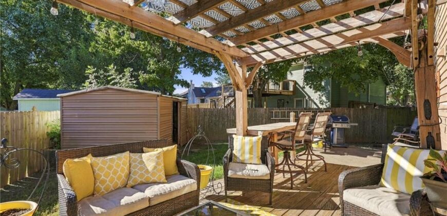 205 NW 101st Place, Kansas City, MO 64155