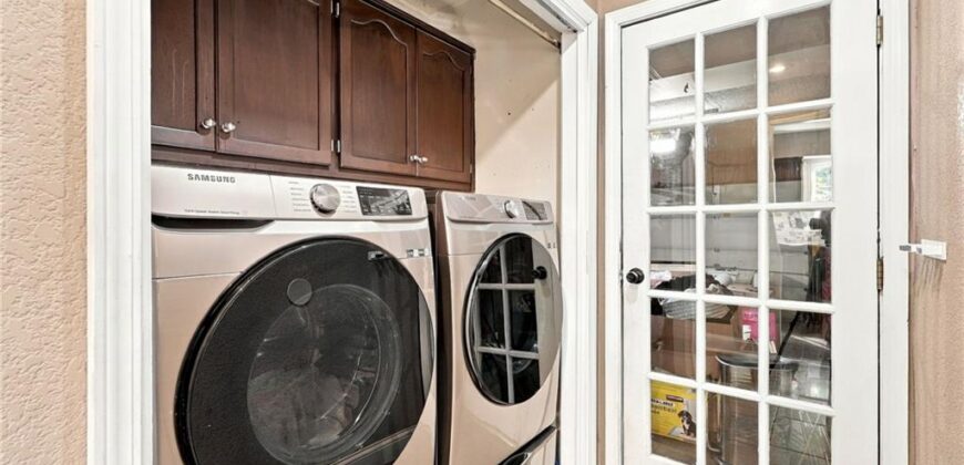 205 NW 101st Place, Kansas City, MO 64155
