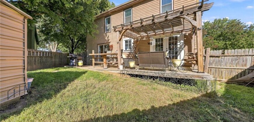 205 NW 101st Place, Kansas City, MO 64155