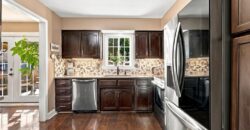 205 NW 101st Place, Kansas City, MO 64155