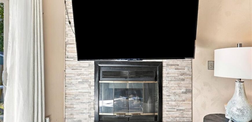 205 NW 101st Place, Kansas City, MO 64155