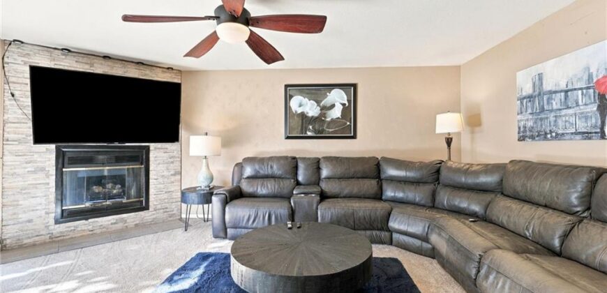 205 NW 101st Place, Kansas City, MO 64155
