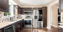 205 NW 101st Place, Kansas City, MO 64155