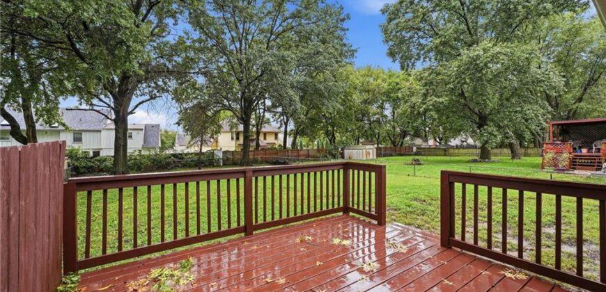519 NE 98th Place, Kansas City, MO 64155