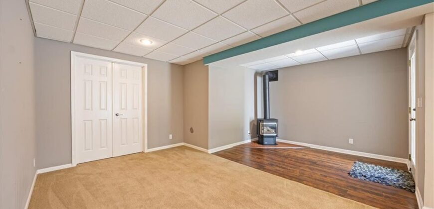 8216 N Michigan Court, Kansas City, MO 64118