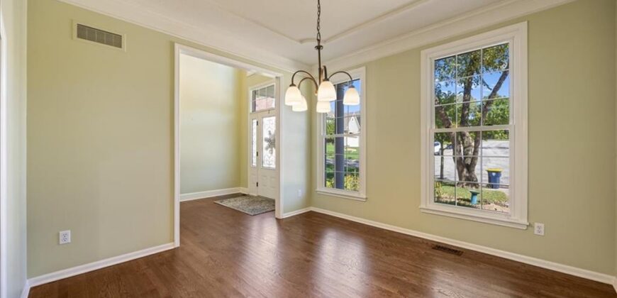 8216 N Michigan Court, Kansas City, MO 64118