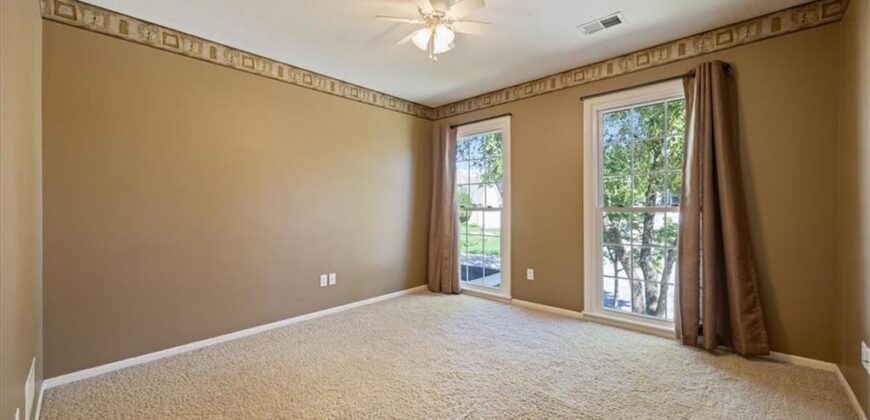 8216 N Michigan Court, Kansas City, MO 64118
