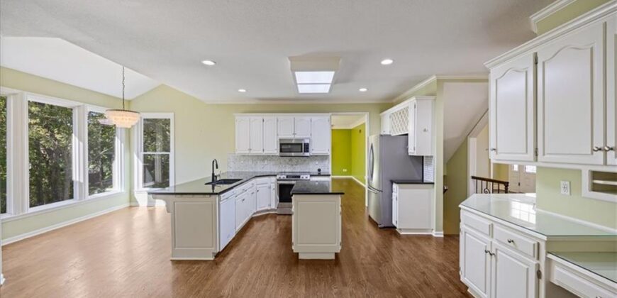 8216 N Michigan Court, Kansas City, MO 64118