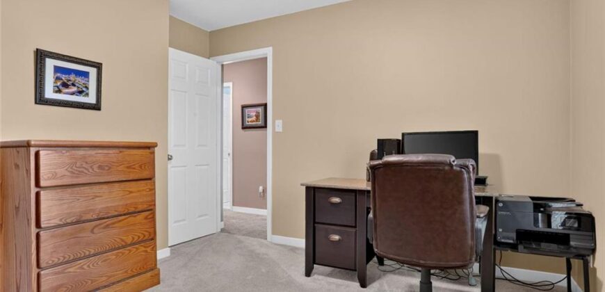 7808 NW 76th Place, Kansas City, MO 64152