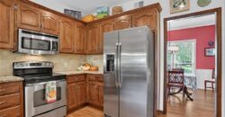 7808 NW 76th Place, Kansas City, MO 64152