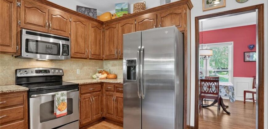 7808 NW 76th Place, Kansas City, MO 64152
