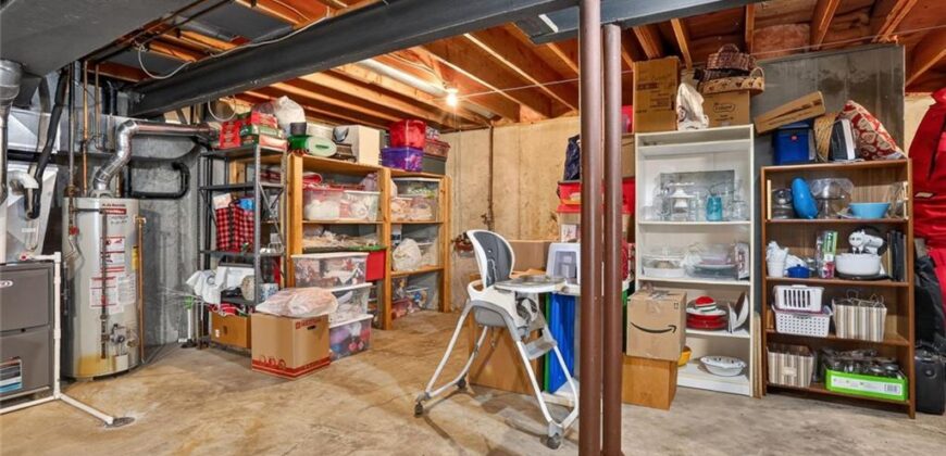 7808 NW 76th Place, Kansas City, MO 64152