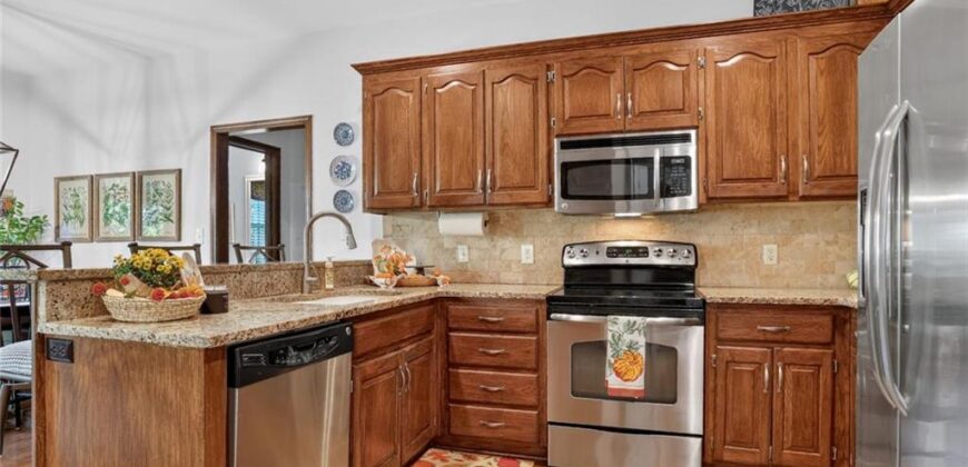 7808 NW 76th Place, Kansas City, MO 64152