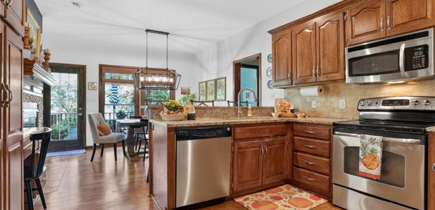 7808 NW 76th Place, Kansas City, MO 64152