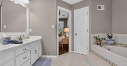 7808 NW 76th Place, Kansas City, MO 64152