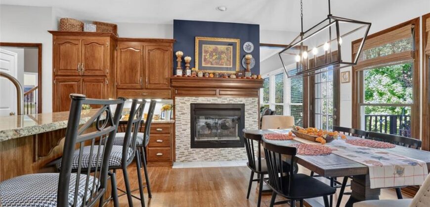 7808 NW 76th Place, Kansas City, MO 64152