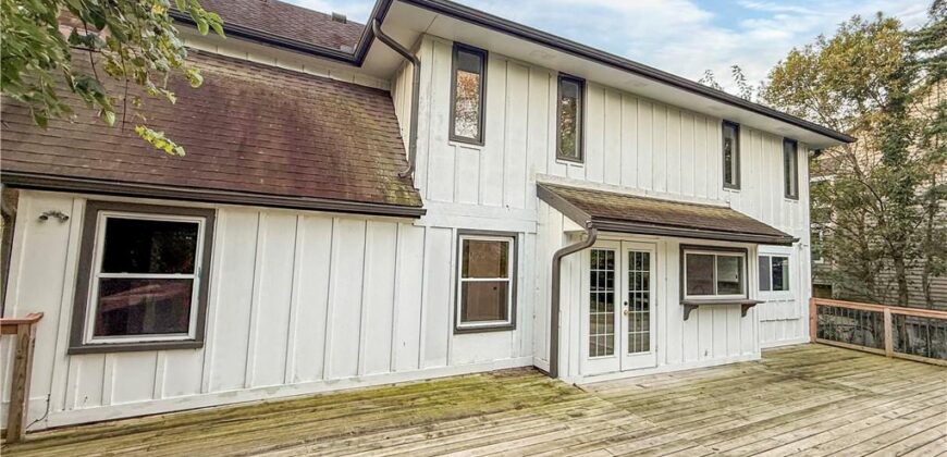 5510 NW Verlin Drive, Parkville, MO 64152