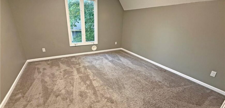 5510 NW Verlin Drive, Parkville, MO 64152