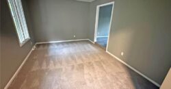 5510 NW Verlin Drive, Parkville, MO 64152