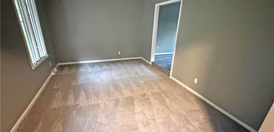 5510 NW Verlin Drive, Parkville, MO 64152