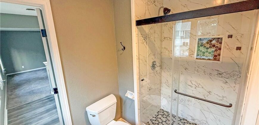 5510 NW Verlin Drive, Parkville, MO 64152
