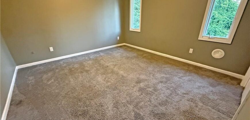 5510 NW Verlin Drive, Parkville, MO 64152
