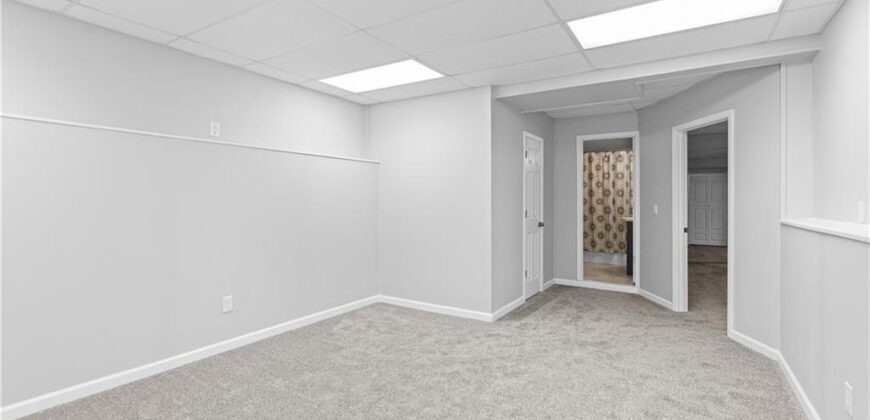 3514 NW 95th Street, Kansas City, MO 64154