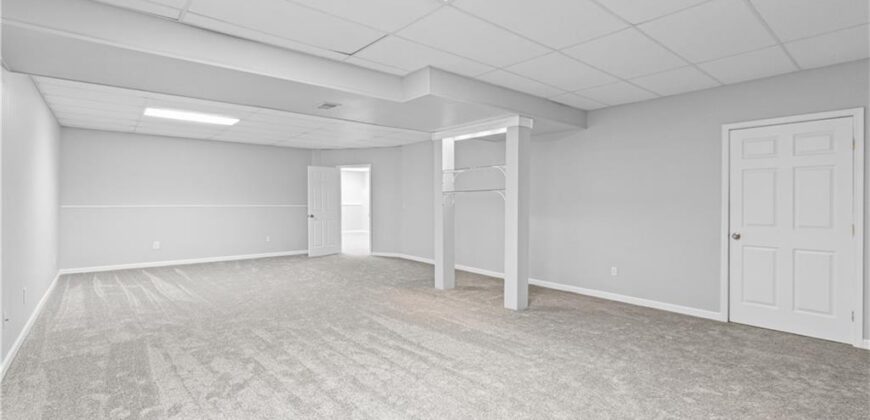 3514 NW 95th Street, Kansas City, MO 64154