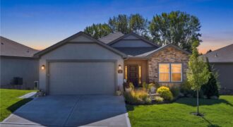 2113 Greenfield Point, Kearney, MO 64060
